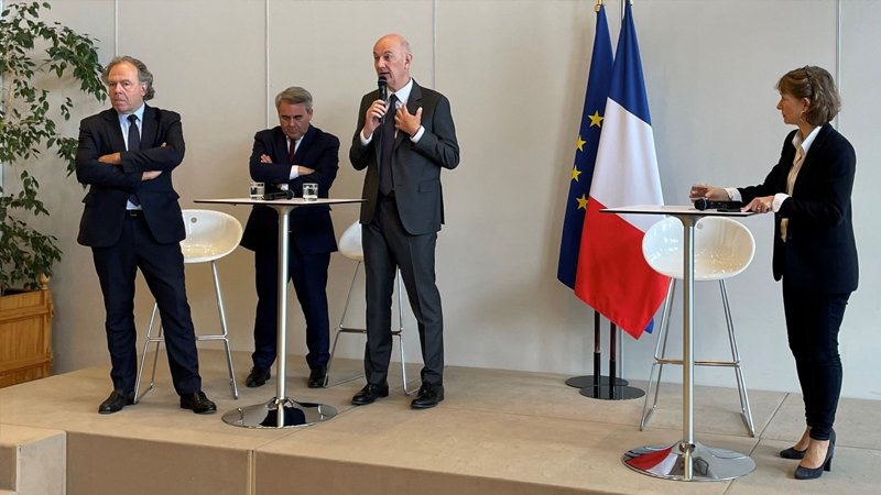 signature-contrat-strategique-de-filiere-2024-27_nextmove_pole-de-competitivite-automobile-mobilites_3.png